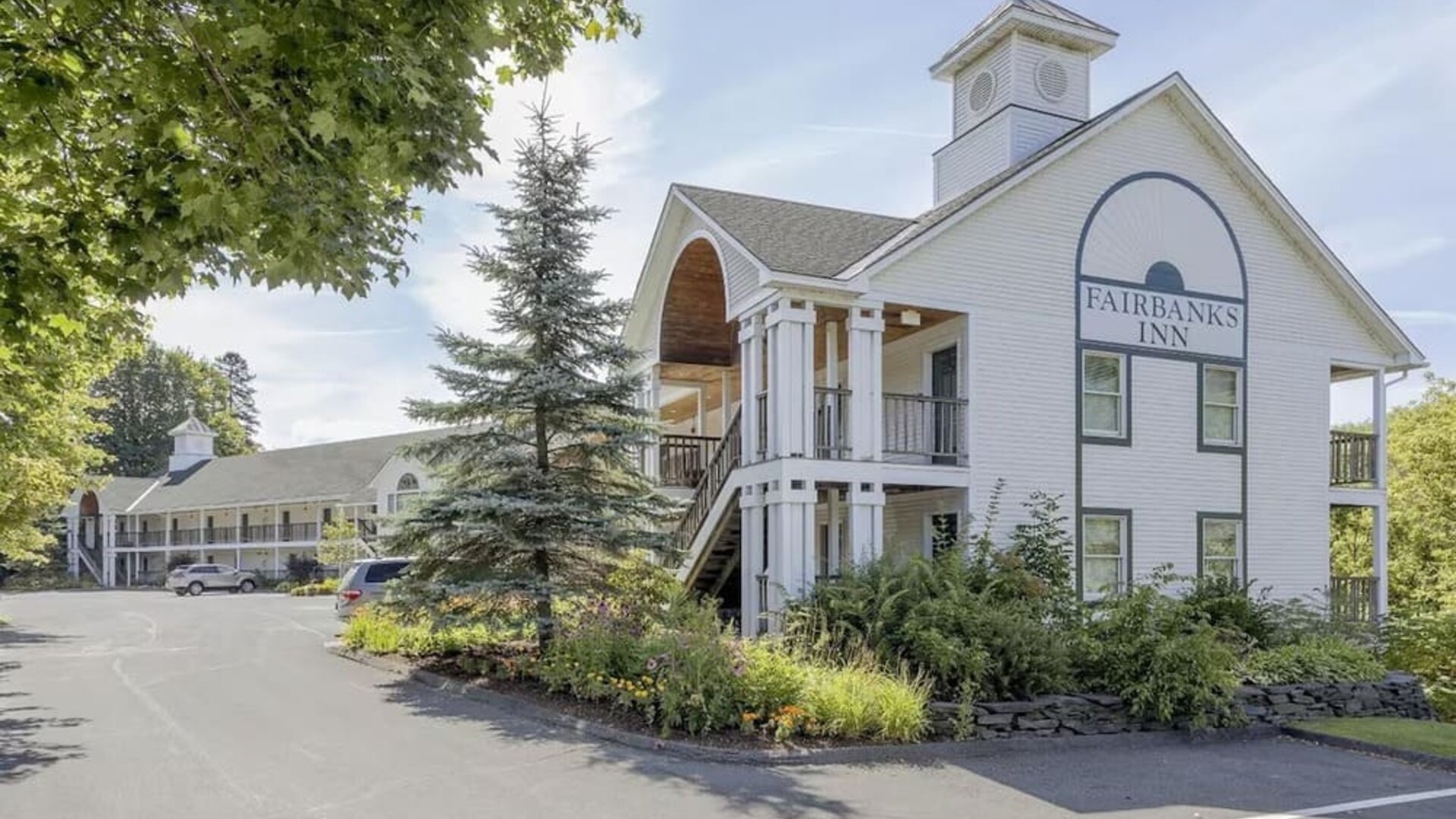 Hotel exterior at Fairbanks Inn.