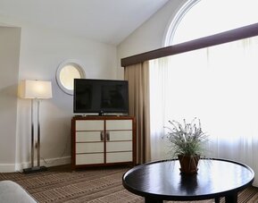 TV lounge at Fairbanks Inn.