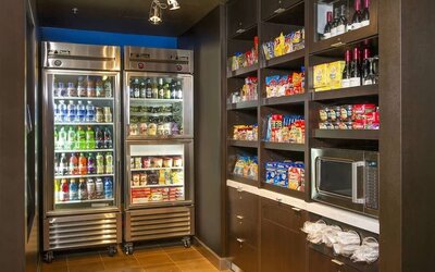 Convenience store at Sonesta Select Charlotte University Research Park.