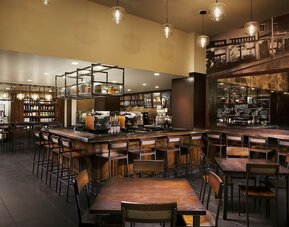 Coffee shop perfect for coworking at Hilton Rosemont/Chicago O'Hare.