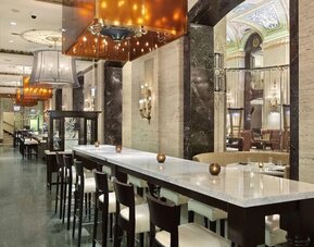 Breakfast area perfect for coworking at Palmer House A Hilton Hotel.