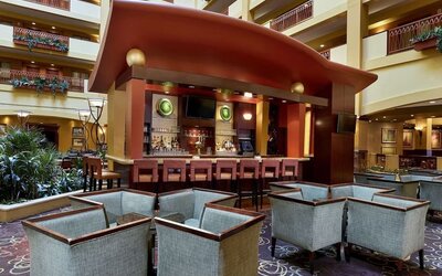Hotel bar at Embassy Suites By Hilton Hampton Convention Center.