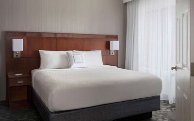 King bed at Sonesta Select Boston Milford.