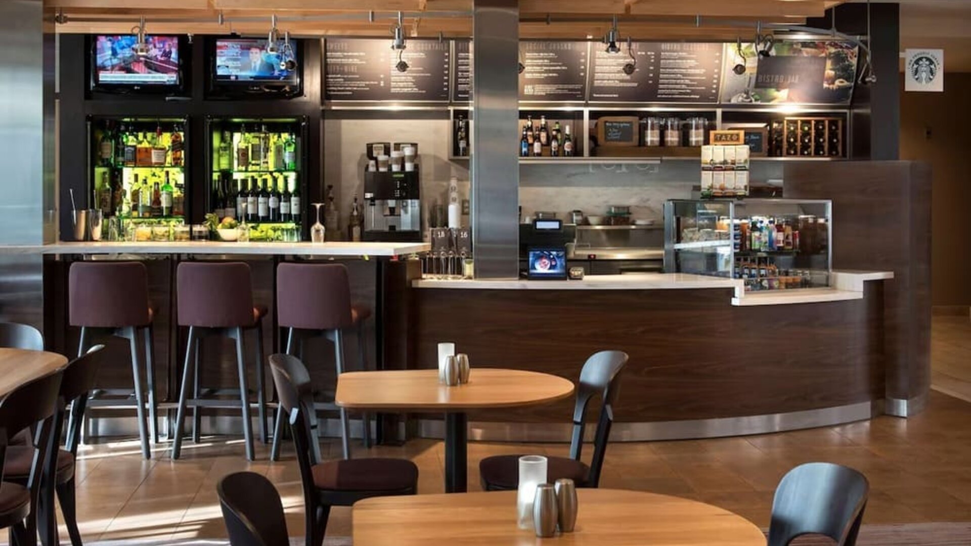 On-site restaurant at Sonesta Select Boston Milford.