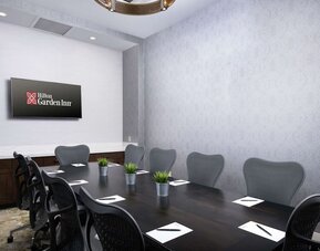 Meeting room at Hilton Garden Inn Memphis Downtown.