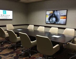 Professional meeting room at Embassy Suites By Hilton Seattle-North-Lynnwood.