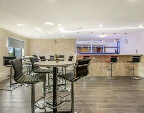 Coworking lounge at The Leo Collection, An Ascend Collection Hotel.