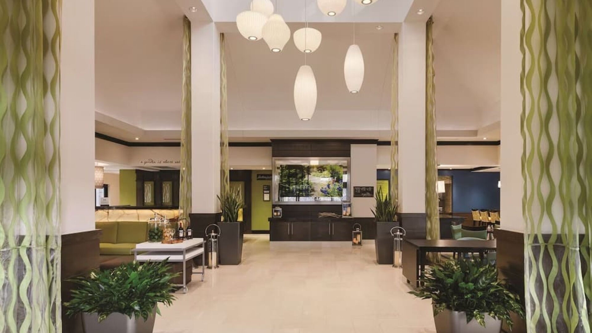 Lobby lounge at Hilton Garden Inn Houston NW/Willowbrook.