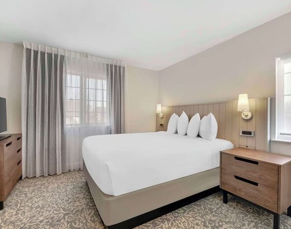 Standard day use room at Sonesta ES Suites Dulles Airport.