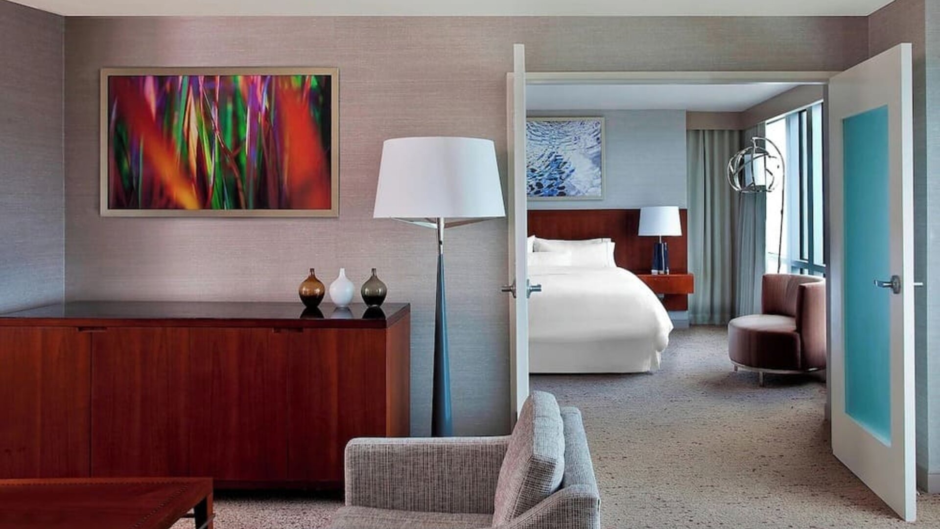 Day use room with living area at The Westin Arlington Gateway.