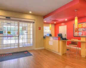 Work space at Towneplace Suites By Marriott Arundel Mills.