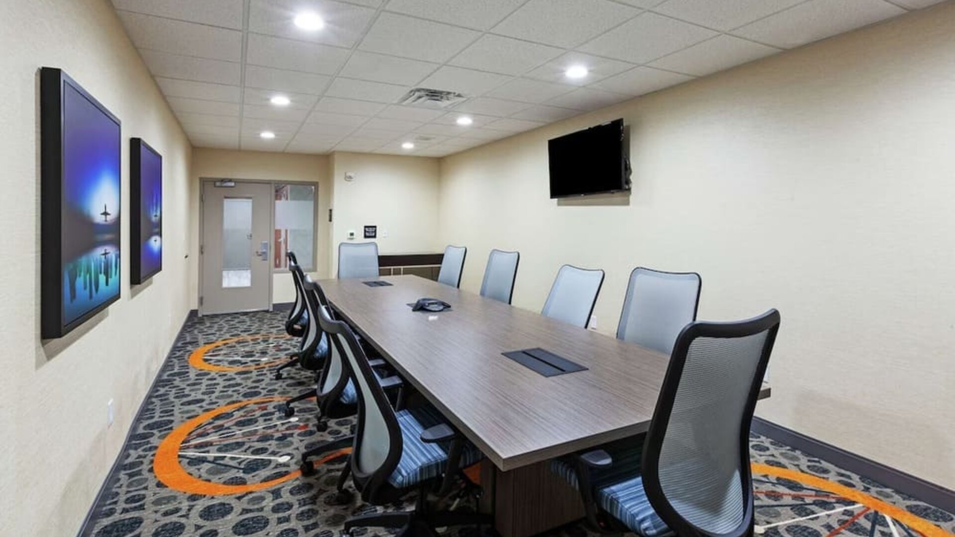 Meeting room at Hampton Inn & Suites Houston-Bush Intercontinental Aprt.