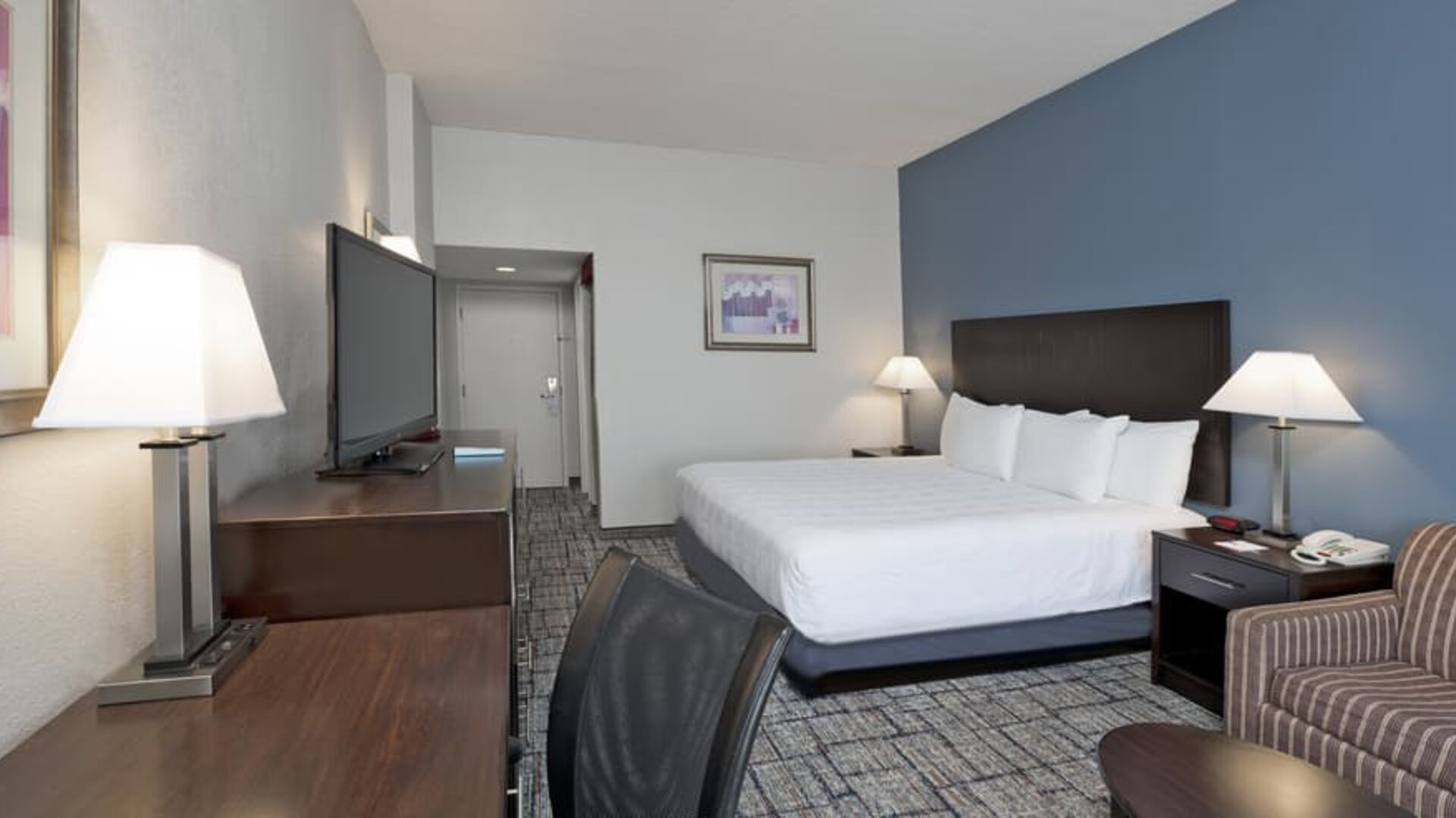 Day room at Best Western Plus Hotel & Conference Center.