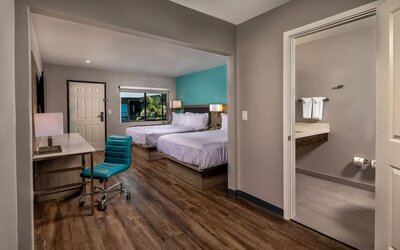 Day use twin room with private bathroom at Travelodge LAX By Wyndham.