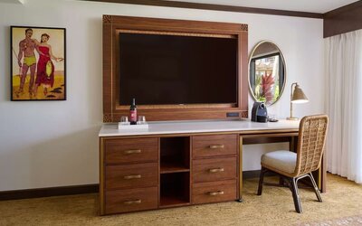 Day use room's workspace at Ko'a Kea Resort On Po`ipu Beach.