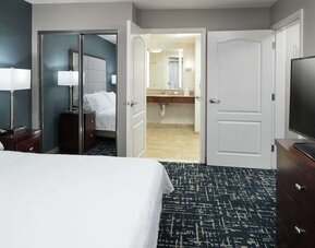 Day use room with private bathroom at Homewood Suites By Hilton Fresno Airport/Clovis.