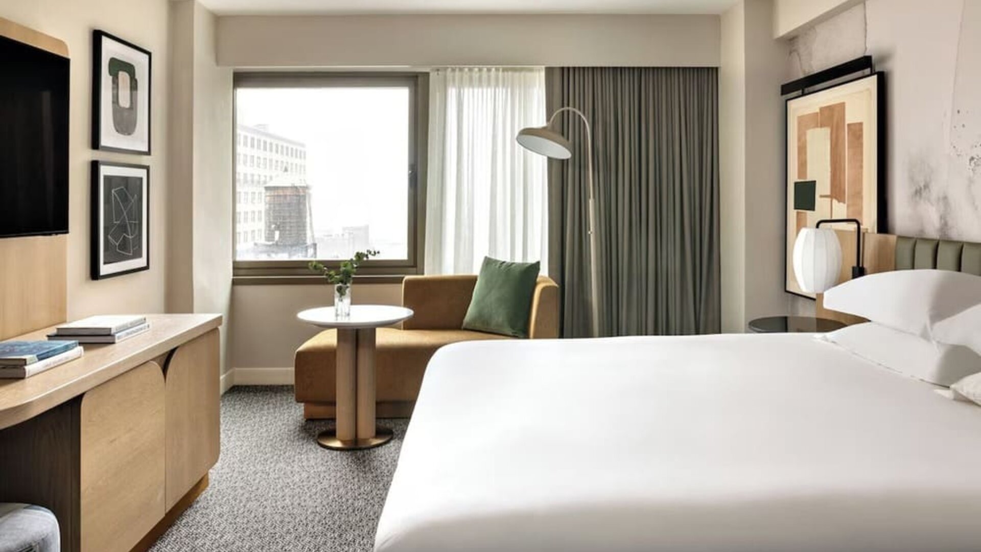 Day use room with workspace at Kimpton Theta New York - Times Square.