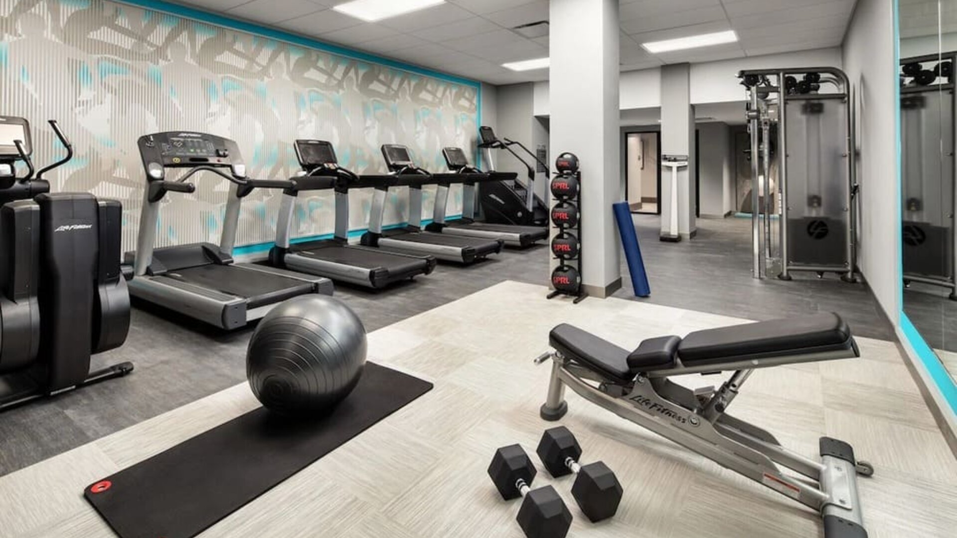 Fitness center at Crowne Plaza Dallas Market Ctr - Love Field.