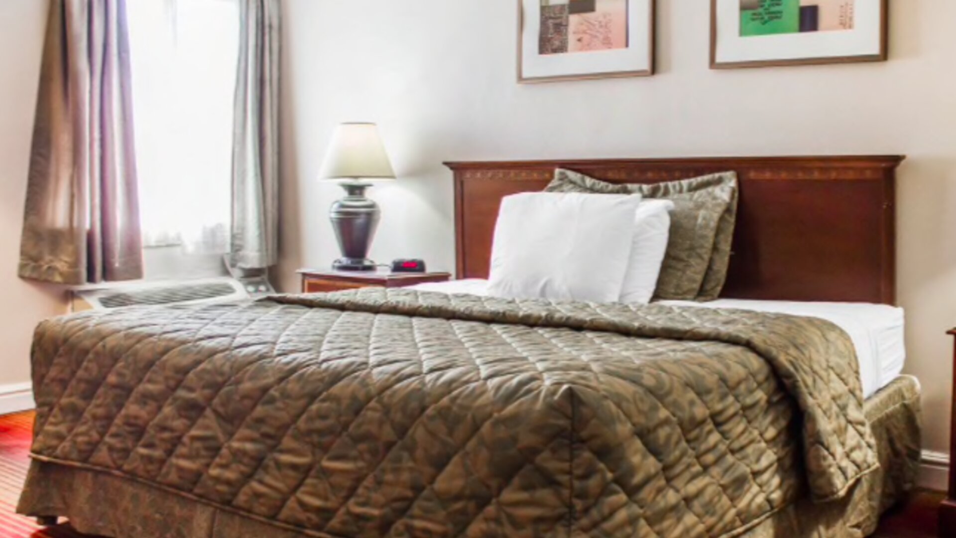 Rodeway Inn Huntington Station