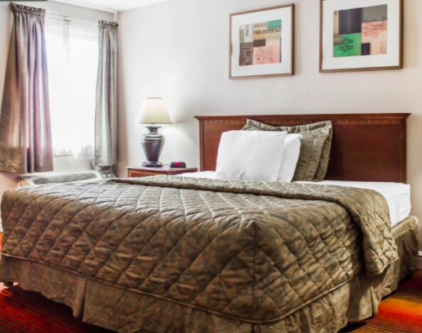 Rodeway Inn Huntington Station