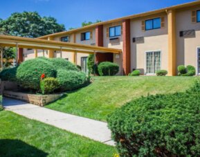 Rodeway Inn Huntington Station