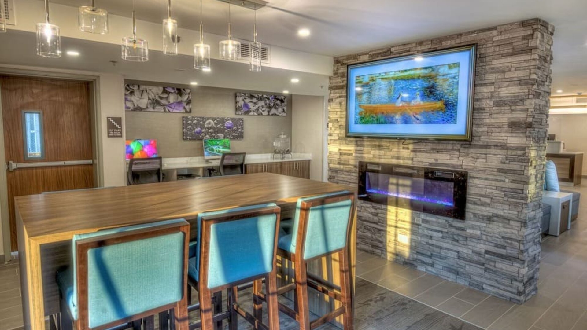 Lobby workspace at Sleep Inn Oakbrook Terrace.
