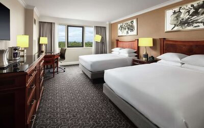 Day use twin room with work desk at Hilton Short Hills.