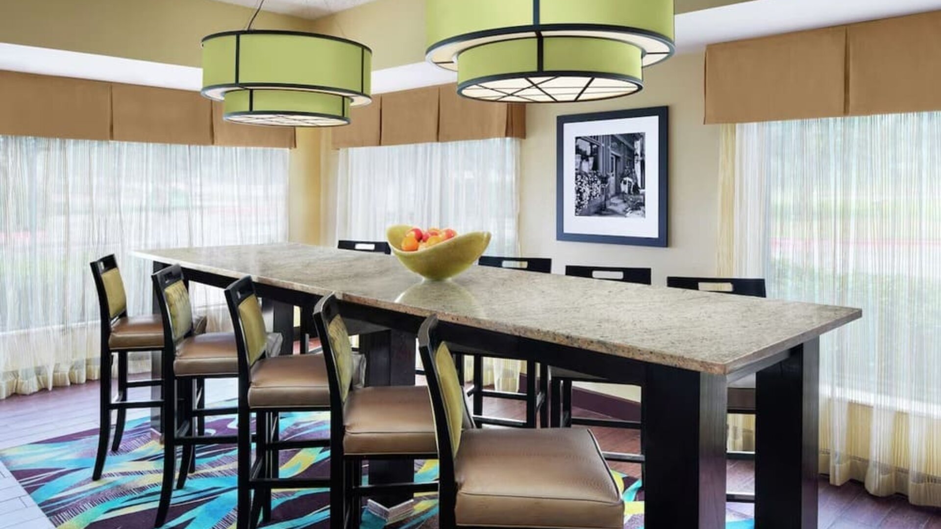 Lobby workspace at Hampton Inn Dallas-Irving-Las Colinas.