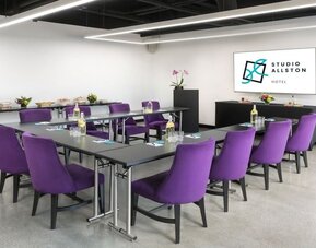 Meeting room at Hotel Studio Allston.