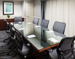 Professional meeting room at Homewood Suites By Hilton Newark-Cranford.