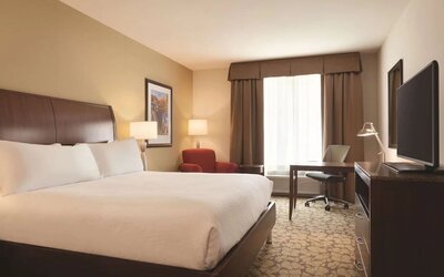 Day use room with work desk at Hilton Garden Inn Boston Logan Airport.