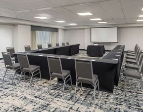 Meeting room at Homewood Suites By Hilton Miami Airport-Blue Lagoon.