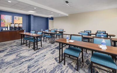 Meeting room at Hampton Inn Ft. Lauderdale-Cypress Creek.