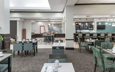 On-site restaurant at Hilton Garden Inn Dothan.