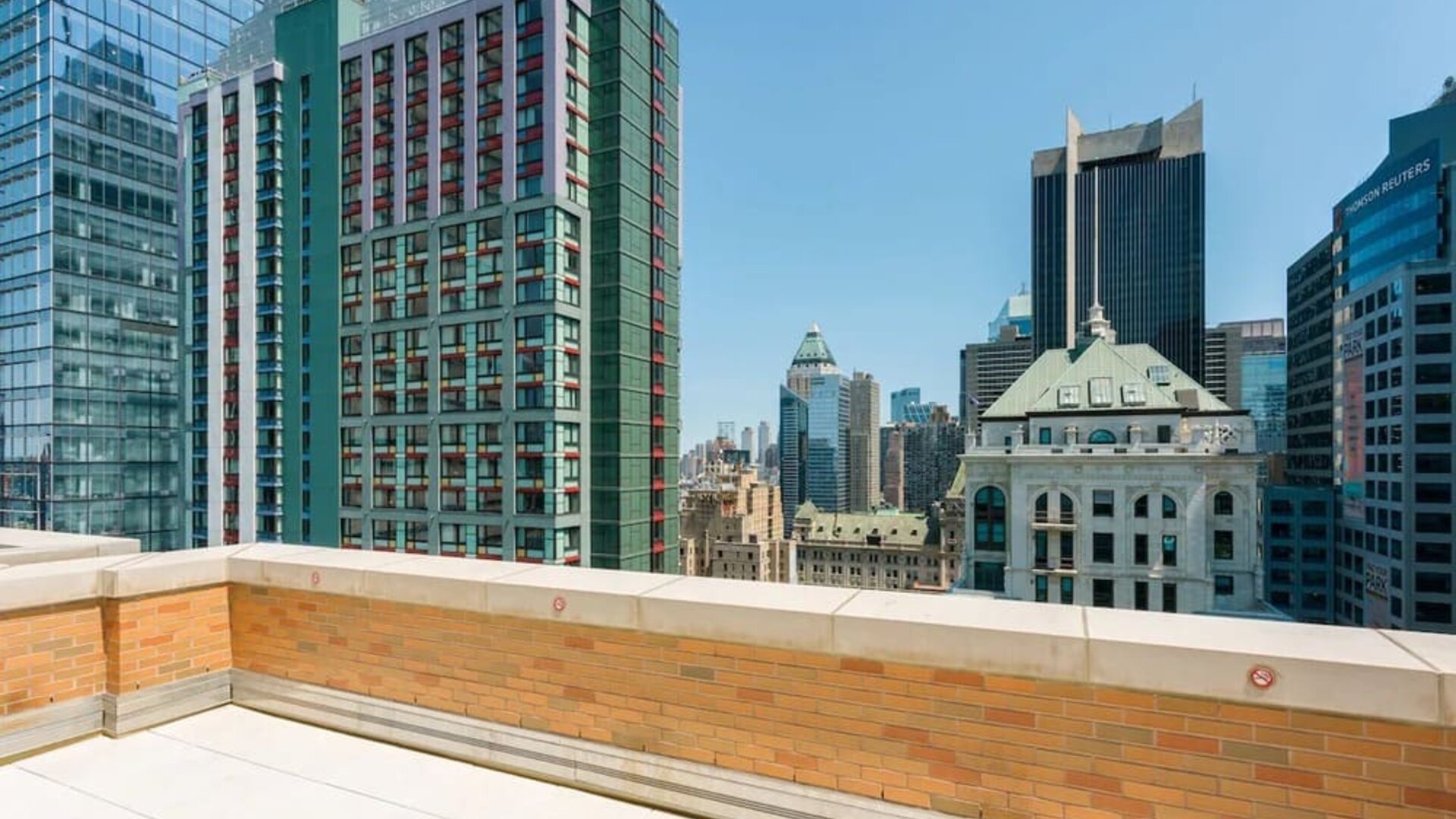 Rooftop terrace at Hampton Inn Manhattan/Times Square Central.