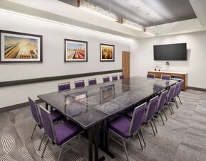 Professional meeting room at Hampton Inn Manhattan/Times Square Central