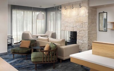 Lobby lounge area at Fairfield Inn & Suites By Marriott Baltimore BWI Airport.