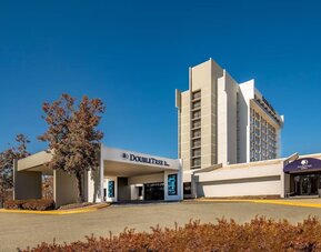 Exterior view of DoubleTree By Hilton Washington DC North/Gaithersburg.