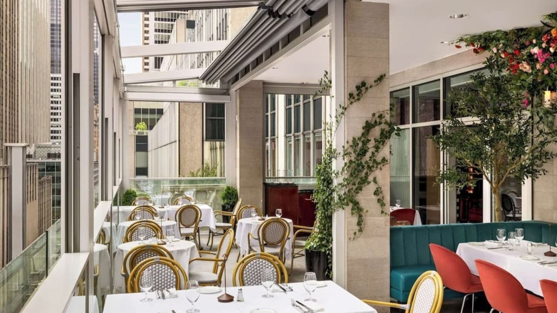Terrace dining area at DoubleTree By Hilton New York Midtown Fifth Ave.