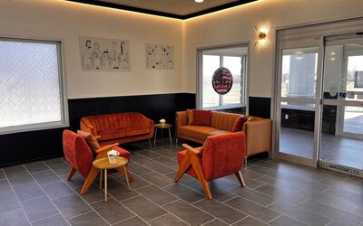 Lobby seating at The Irish Inn Boutique Hotel.