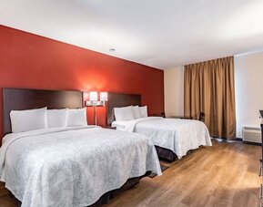 Day use twin room at Red Roof PLUS+ & Suites Houston - IAH Airport SW.