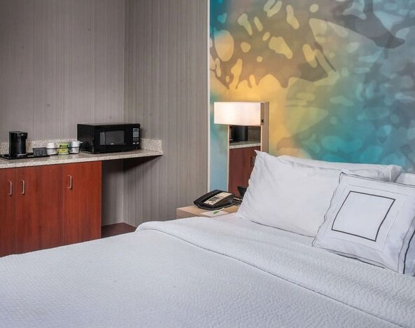 King bed at Sonesta Select Atlanta Norcross I-85.