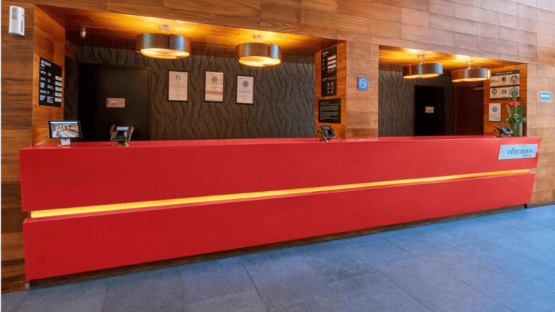 City Express Plus by Marriott Reforma El Ángel