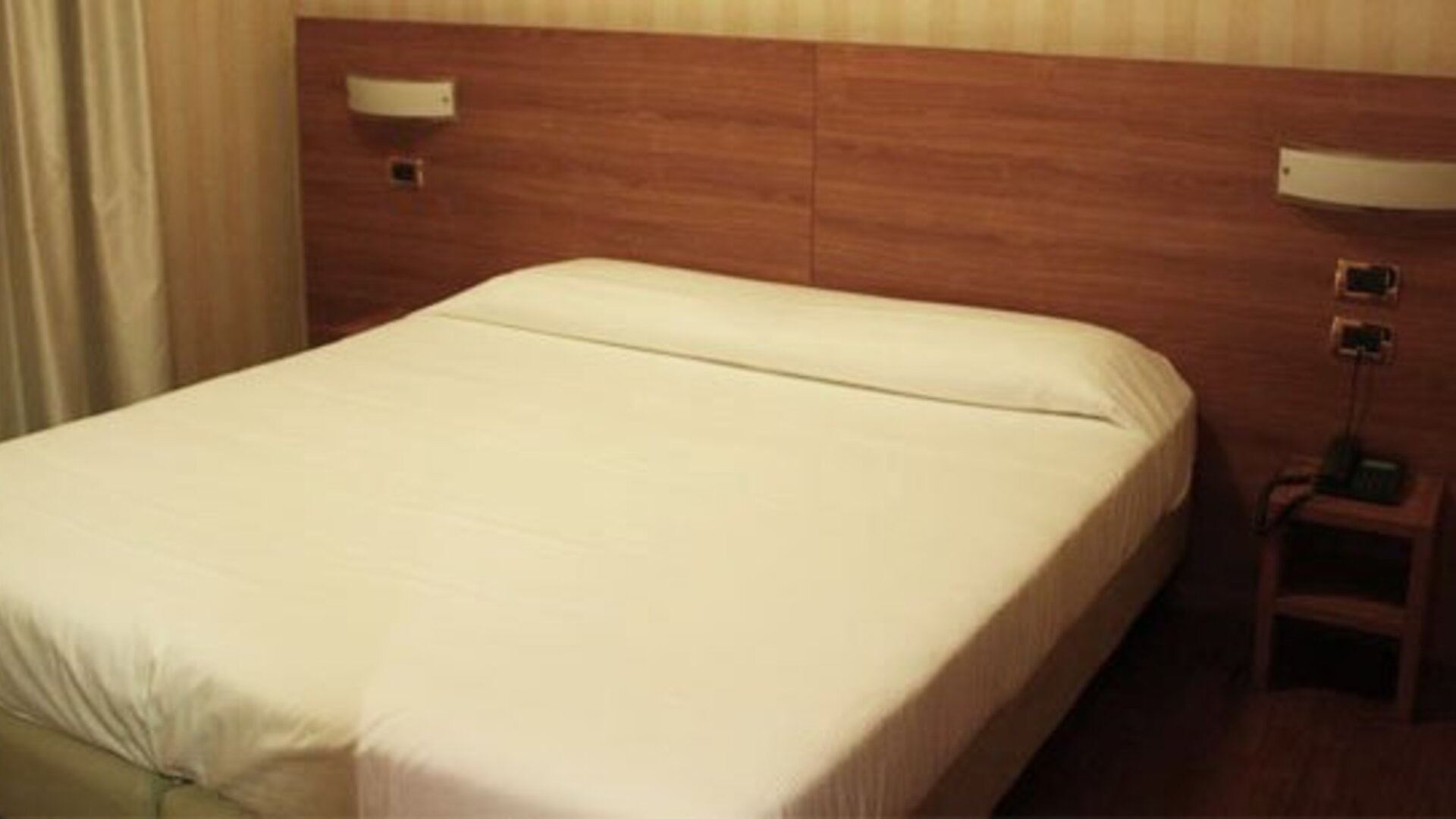 Hotel 2C