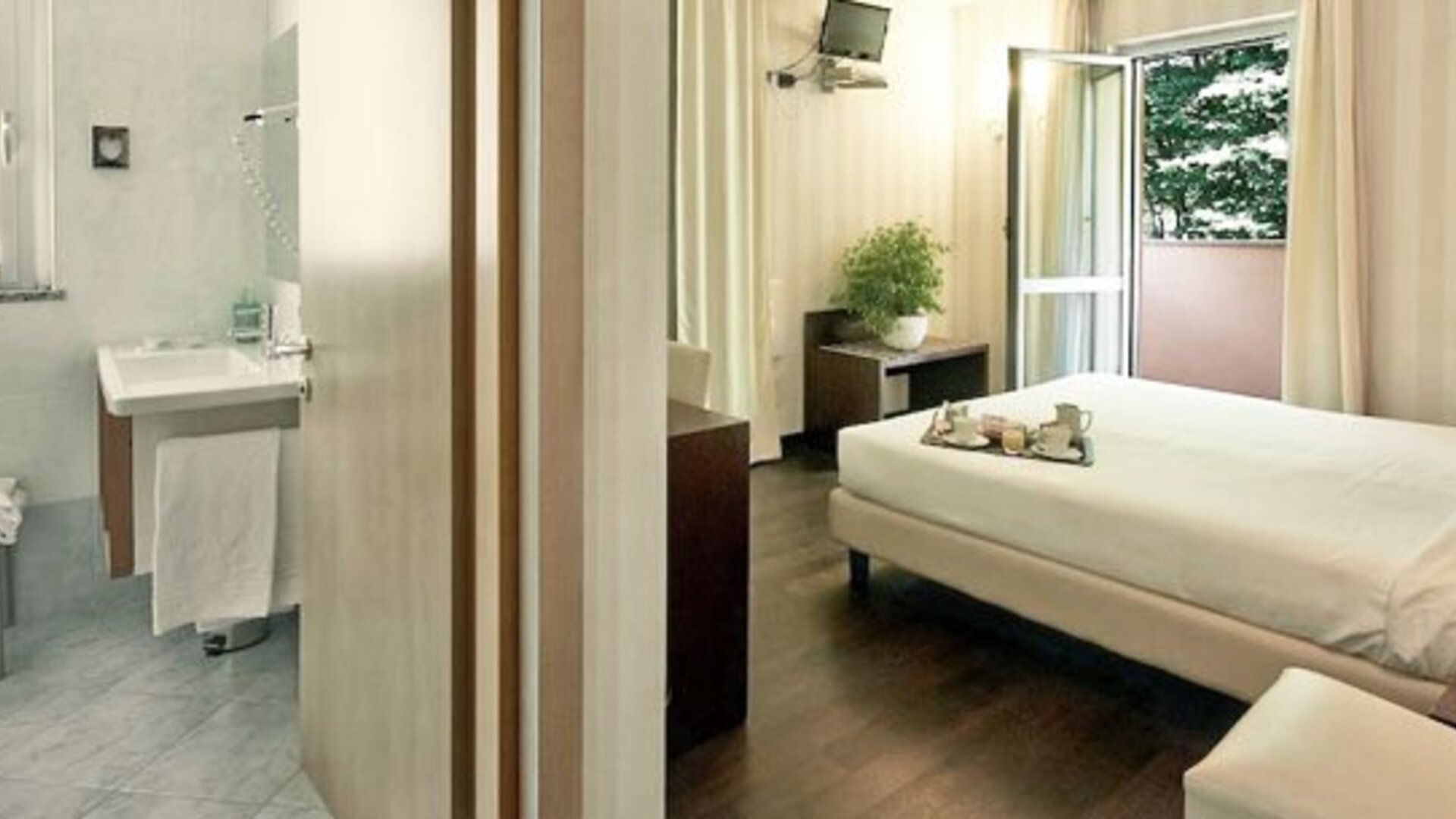 Hotel 2C