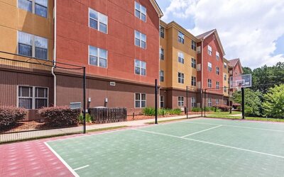 Tennis court at Homewood Suites By Hilton Shreveport.