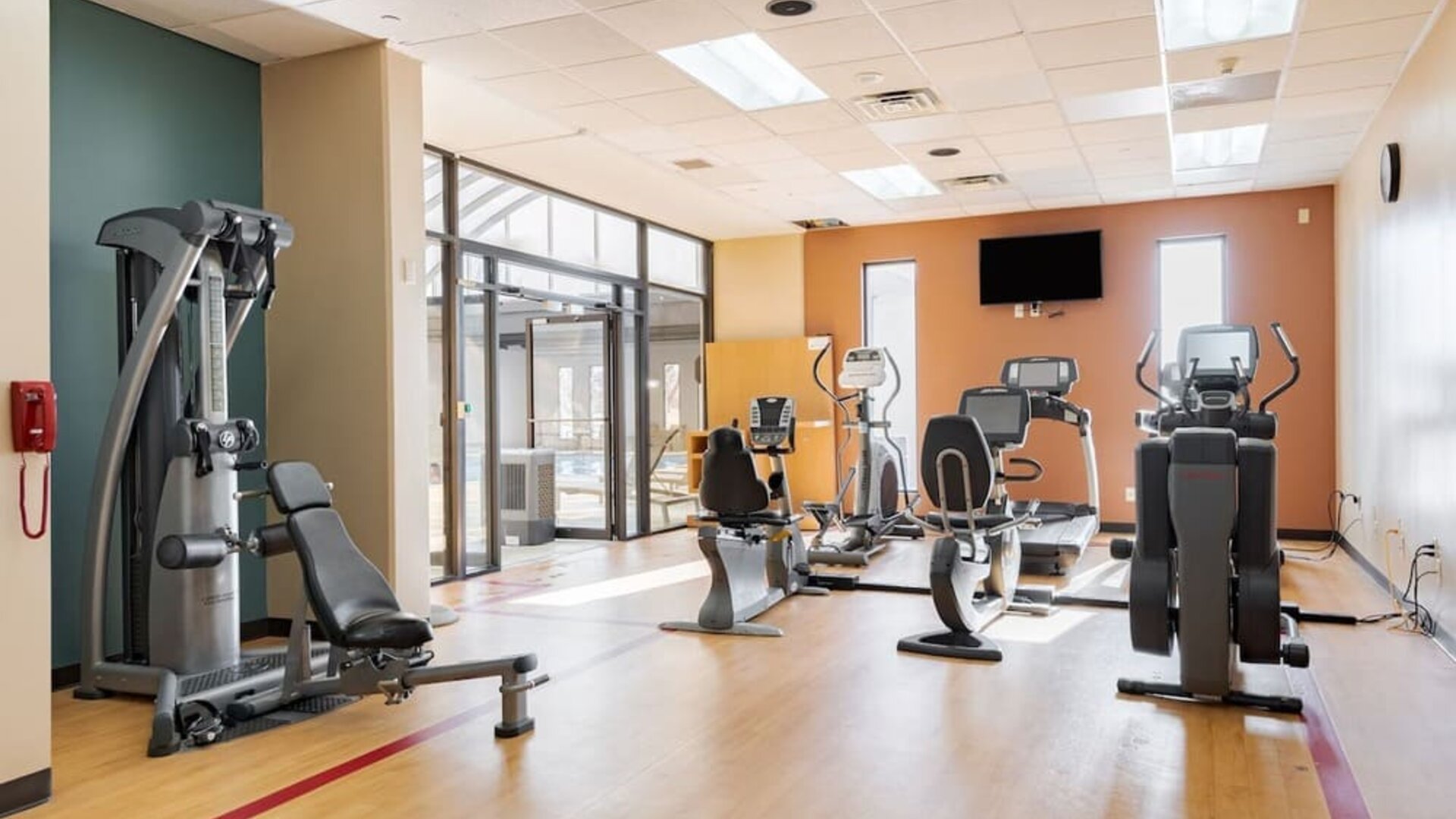Well equipped fitness center at Wyndham Omaha.