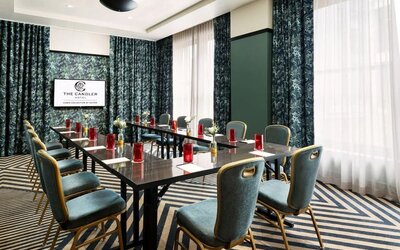 Professional meeting room at The Candler Hotel Atlanta, Curio Collection By Hilton.