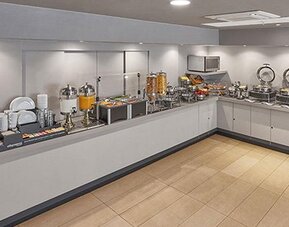 City Express Suites By Marriott Querétaro