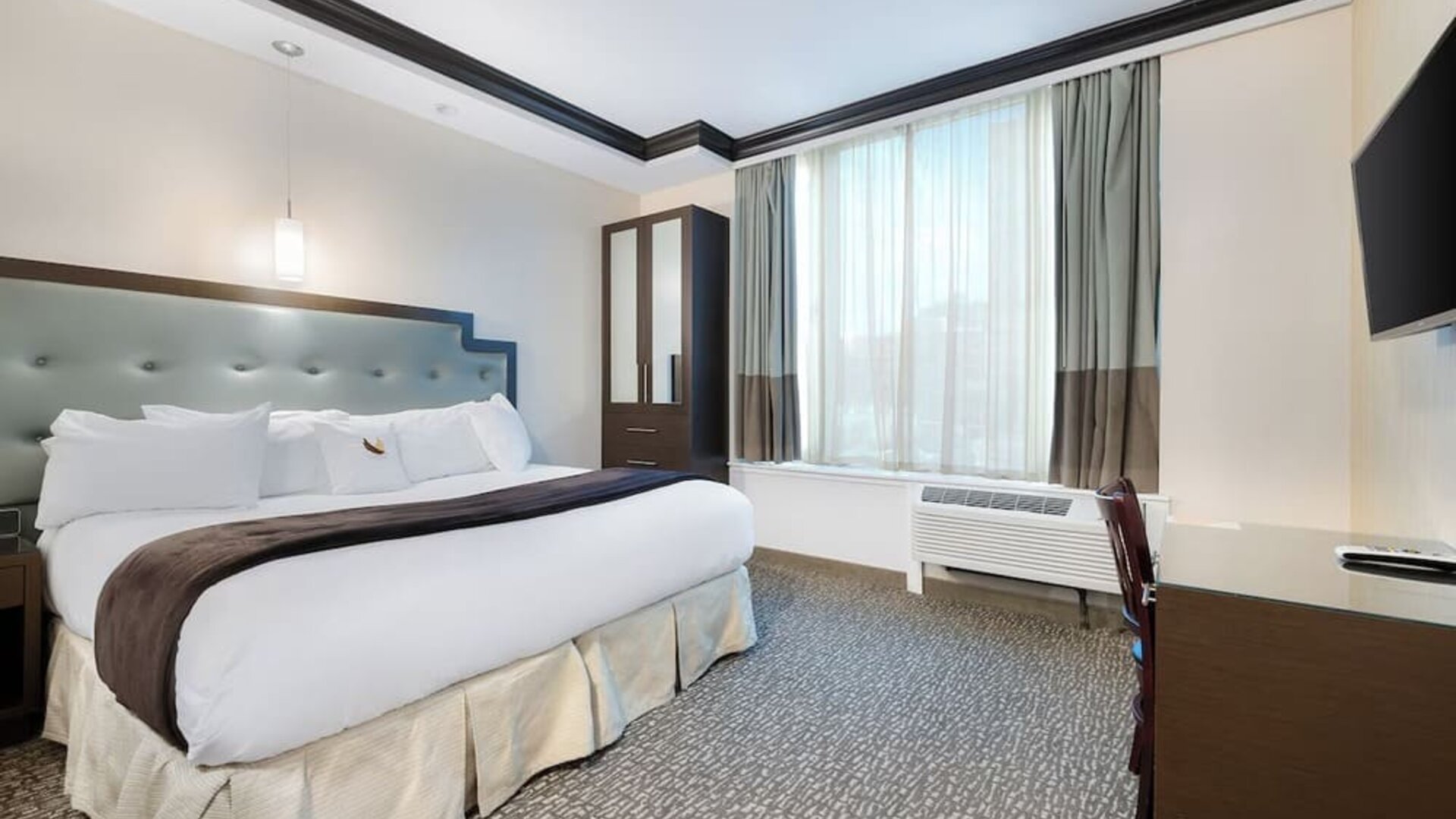 Day use room at Aura Hotel Brooklyn.